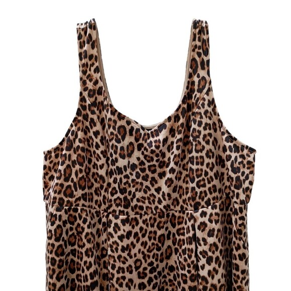 Torrid Plus Size 4X 26 Leopard Print Skater Dress With Pockets Scuba Fabric NWT - Picture 5 of 7